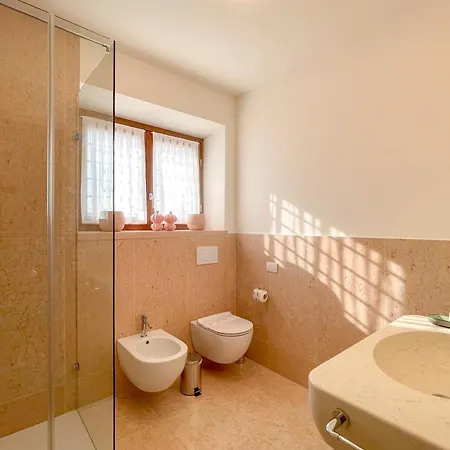 아파트호텔 L'oro Di Pizzon - Exklusive Garda 코스테르마노