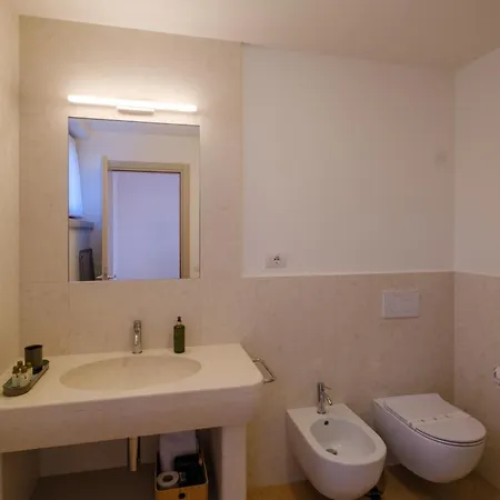 아파트호텔 L'oro Di Pizzon - Exklusive Garda 코스테르마노