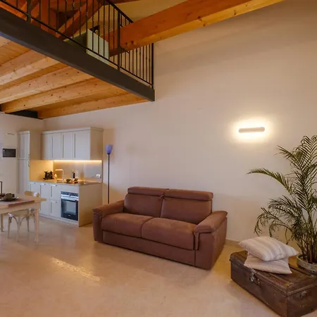 L'oro Di Pizzon - Exklusive Garda Aparthotel