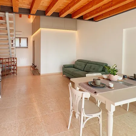 L'oro Di Pizzon - Exklusive Garda Aparthotel Costermano