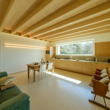 아파트호텔 L'oro Di Pizzon - Exklusive Garda 4*